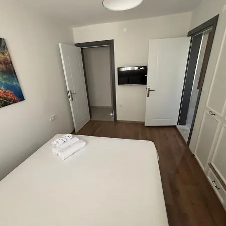 Istanberry - Ladies Premium Terrace Appartement