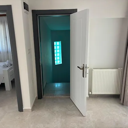 Istanberry - Ladies Premium Terrace *