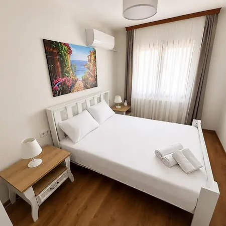 Istanberry - Ladies Premium Terrace Kusadası