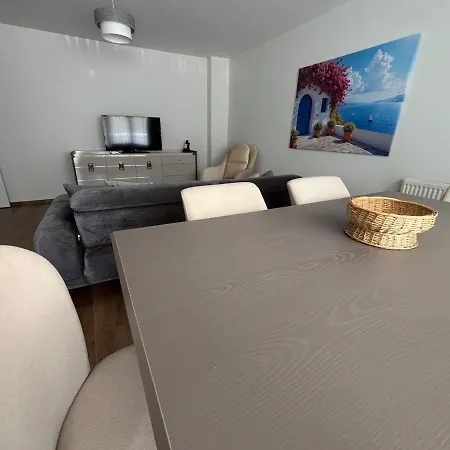 Istanberry - Ladies Premium Terrace Appartement