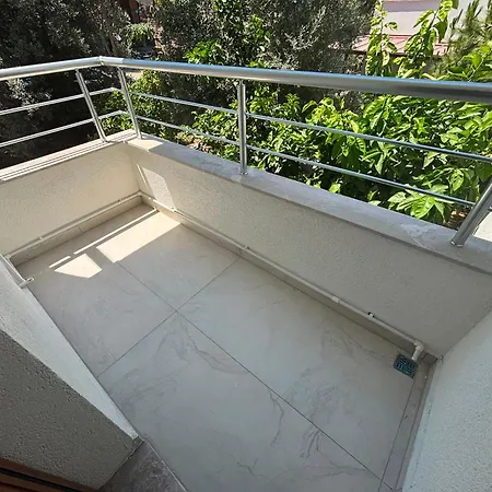 Istanberry - Ladies Premium Terrace *