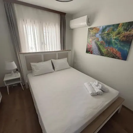 Istanberry - Ladies Premium Terrace