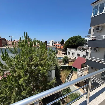 Istanberry - Ladies Premium Terrace Appartement Kusadası